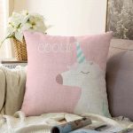 - Sonil-K-4653-Gorsel1 - Realhomes  Realhomes Özel Tasarımlı Dijital Baskılı Çocuk Odası Raşel Kadife Yastık Kırlent Kılıfı Realhomes