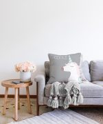 - Sonil-K-4654-Gorsel2 - Realhomes  Realhomes Özel Tasarımlı Dijital Baskılı Çocuk Odası Raşel Kadife Yastık Kırlent Kılıfı Realhomes