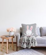 - Sonil-K-4664-Gorsel2 - Realhomes  Realhomes Özel Tasarımlı Dijital Baskılı Çocuk Odası Raşel Kadife Yastık Kırlent Kılıfı Realhomes