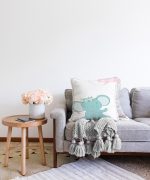 Realhomes Özel Tasarımlı Dijital Baskılı Çocuk Odası Raşel Kadife Yastık Kırlent Kılıfı Realhomes