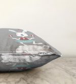 - Sonil-K-4813-Gorsel3 - Realhomes  Sevimli Sirk Tavşanı Çocuk Odası Raşel Kadife Yastık Kırlent Kılıfı Realhomes