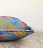 - Sonil-K-4834-Gorsel3 - Realhomes  Realhomes Gri Zeminli Origami Sanatı Dijital Baskılı Modern Raşel Kadife Yastık Kılıfı Realhomes