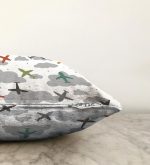 - Sonil-K-4861-Gorsel3 - Realhomes  Realhomes Uçak Desenli Bulutlar Dijital Baskılı Modern Raşel Kadife Kırlent Kılıfı Realhomes