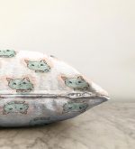 - Sonil-K-4892-Gorsel3 - Realhomes  Realhomes Kedi Desenli Dijital Baskılı Modern Raşel Kadife Kırlent Kılıfı Realhomes