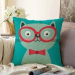 - Sonil-K-4918-Gorsel1 - Realhomes Realhomes Renkli Kedi Dijital Baskılı Modern Raşel Kadife Kırlent Kılıfı Realhomes