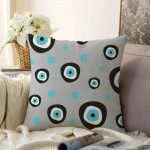 - Sonil-K-4928-Gorsel1 - Realhomes  Realhomes Nazar Boncuklu Dijital Baskılı Modern Raşel Kadife Kırlent Kılıfı Realhomes