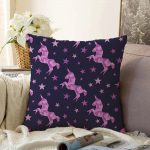 - Sonil-K-4939-Gorsel1 - Realhomes  Realhomes Siyah Zeminde Pembe Yıldız Dijital Baskılı Modern Raşel Kadife Yastık Kılıfı Realhomes