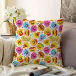 - Sonil-K-4943-Gorsel1 - Realhomes  Realhomes Nom Nom Pankek Dijital Baskılı Modern Raşel Kadife Yastık Kılıfı Realhomes