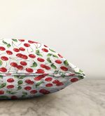 - Sonil-K-4945-Gorsel3 - Realhomes Realhomes Beyaz Zeminde Kiraz Desenli Dijital Baskılı Modern Raşel Kadife Yastık Kılıfı Realhomes