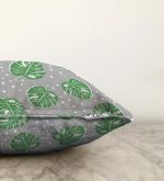- Sonil-K-4951-Gorsel3 - Realhomes  Realhomes Gri Zeminde Yapraklar Dijital Baskılı Modern Raşel Kadife Yastık Kılıfı Realhomes