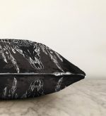 Realhomes Cow Head Özel Tasarım Dijital Baskılı Raşel Kadife Kırlent Kılıfı Realhomes