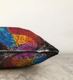 Siyah Zeminde Renkli Uzak Doğu Denge İkonlu Dijital Baskılı Raşel Kadife Yastık Kırlent Kılıfı Realhomes