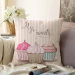 - Sonil-K-503-Gorsel1 - Realhomes Cup Cake Dijital Baskılı Modern Raşel Kadife Yastık Kırlent Kılıfı Realhomes