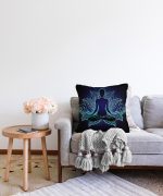 - Sonil-K-5031-Gorsel2 - Realhomes Mavi Neon Motifli Yoga Desenli Özel Tasarım Raşel Kadife Kırlent Kılıfı Realhomes