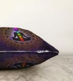 - Sonil-K-5039-Gorsel3 - Realhomes  Gökyüzü Desenli Yoga Motifli Özel Tasarım Dijital Baskılı Raşel Kadife Yastık Kılıfı Realhomes