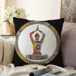 Siyah Zeminde Yoga Motifli Dekoratif Raşel Kadife Yastık Kılıfı Realhomes