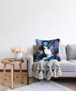 - Sonil-K-5085-Gorsel2 - Realhomes  Mavi Ağırlıklı Çiçek Motifli Beautiful Girl Dekoratif Raşel Kadife Yastık Kılıfı Realhomes