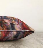 - Sonil-K-5095-Gorsel3 - Realhomes  Yağlı Boya Çizimli Kadın Motifli Modern Raşel Kadife Kırlent Kılıfı Realhomes