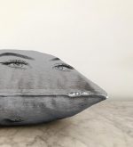 - Sonil-K-5096gri-Gorsel3 - Realhomes  Realhomes Gri Zeminde Kirpik Motifli Özel Tasarım Raşel Kadife Yastık Kılıfı Realhomes