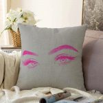 - Sonil-K-5096kolajayna-Gorsel1 - Realhomes  Realhomes Gri Zeminde Fuşya Kirpik Motifli Özel Tasarım Raşel Kadife Yastık Kılıfı Realhomes