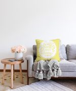 Home Sweet Home Dijital Baskılı Dekoratif Raşel Kadife Yastık Kırlent Kılıfı Realhomes