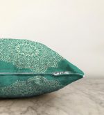 Turkuaz Zeminde Mandala Dijital Baskılı Modern Raşel Kadife Kırlent Kılıfı Realhomes