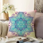 - Sonil-K-5121-Gorsel1 - Realhomes  Pembe Zeminde Mavi Mandala Çizimli Modern Raşel Kadife Yastık Kılıfı Realhomes