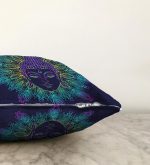 Mandala İçinde Buddha Çizimli Dekoratif Raşel Kadife Kırlent Kılıfı Realhomes