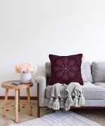 - Sonil-K-5125-Gorsel2 - Realhomes  Eski Lavanta Renkli Mandala Motifli Modern Raşel Kadife Kırlent Kılıfı Realhomes