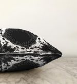 - Sonil-K-5127-Gorsel3 - Realhomes  Siyah Zeminde Kare Mandala Desenli Özel Tasarım Raşel Kadife Kırlent Kılıfı Realhomes