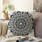 - Sonil-K-5128-Gorsel1 - Realhomes  Beyaz Zeminde Çiçek Mandala Desenli Raşel Kadife Kırlent Kılıfı Realhomes