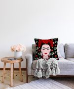 Özel Tasarım Frida Dijital Baskılı Raşel Kadife Kırlent Kılıfı Realhomes