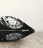 Realhomes Black Frida Kahlo Basklı Raşel Kadife Yastık Kılıfı Realhomes