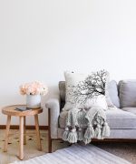 - Sonil-K-5227-Gorsel2 - Realhomes  Realhomes Ağaç Dalı Kuş Tasarımlı Dijital Baskılı Raşel Kadife Kırlent Kılıfı Realhomes