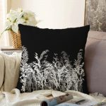 - Sonil-K-5233-Gorsel1 - Realhomes  Siyah Zeminde Beyaz Ve Gri Çiçek Temalı Özel Tasarım Raşel Kadife Kırlent Kılıfı Realhomes