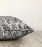 - Sonil-K-5233sadegri-Gorsel3 - Realhomes  Gri Zeminde Beyaz Çiçek Motifli Özel Tasarım Raşel Kadife Yastık Kılıfı Realhomes