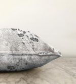 Karakalem Çizimli Çiçek Tasarım Dijital Baskılı Modern Raşel Kadife Yastık Kılıfı Realhomes