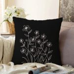 - Sonil-K-5242-Gorsel1 - Realhomes  Siyah Zemin Üzerinde Çiçek Motifli Özel Tasarım Raşel Kadife Kırlent Kılıfı Realhomes