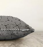 Siyah Beyaz Geometrik Çizim Dijital Baskılı Raşel Kadife Kırlent Kılıfı Realhomes