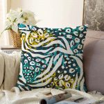 Soyut Geometrik Dijital Baskılı Özel Tasarım Raşel Kadife Kırlent Kılıfı Realhomes