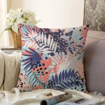 Gri Zemin Üzerimde Pembe Lacivert Yaprak Motifli Dijital Baskılı Raşel Kadife Kırlent Kılıfı Realhomes