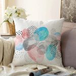 - Sonil-K-5267-Gorsel1 - Realhomes  Beyaz Zeminde Renkli Yumurta Desenli Özel Tasarım Raşel Kadife Yastık Kılıfı Realhomes