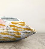 Beyaz Zeminde Soyut Sulu Boya Çizimli Özel Tasarım Dijital Baskılı Raşel Kadife Kırlent Kılıfı Realhomes