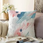 Beyaz Zeminde Sulu Boya Soyut Motifli Dekoratif Raşel Kadife Kırlent Kılıfı Realhomes