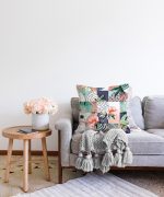 - Sonil-K-5307-Gorsel2 - Realhomes  Geometrik Şekillerde Gül Motifli Özel Tasarım Raşel Kadife Kırlent Kılıfı Realhomes