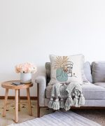 Antik Yunan Tanrısı RealHomes Özel Tasarım Modern Raşel Kadife Kırlent Kılıfı Realhomes