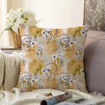 - Sonil-K-5347-Gorsel1 - Realhomes  Tropik Gold Yapraklar Üzerinde Antik Yunan Tanrısı Desenli Raşel Kadife Kırlent Kılıfı Realhomes