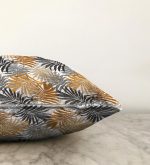 - Sonil-K-5351-Gorsel3 - Realhomes  Renkli Yapraklar Üzerinde Nokta Tasarımlı Raşel Kadife Kırlent Kılıfı Realhomes