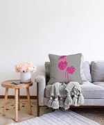 Fuşya Palmiye Yaprak Dijital Baskılı Dekoratif Raşel Kadife Kırlent Kılıfı Realhomes