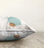 Beyaz Zeminde İnce Yaprak Desenli Dekoratif Raşel Kadife Kırlent Kılıfı Realhomes